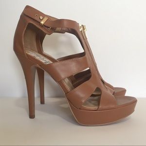 Jessica Simpson Zip Front Heels Tan Sz 9